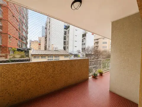 Departamento 4 ambientes con 2 baños