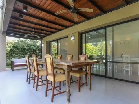 Casa en Venta en Estancias Del Río -Estancias Del Pilar, USD 375.000