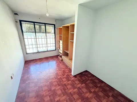 Depto Tipo Casa en Alquiler de 3 dormitorios