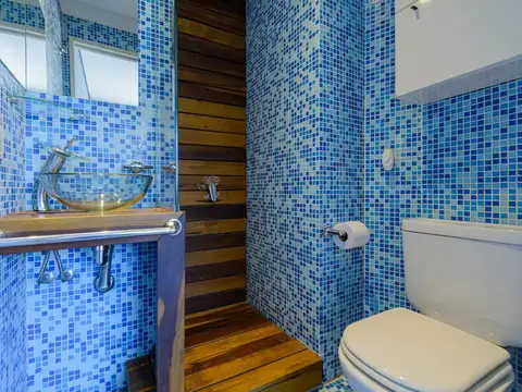Depto Tipo Casa 4 ambientes con 2 baños