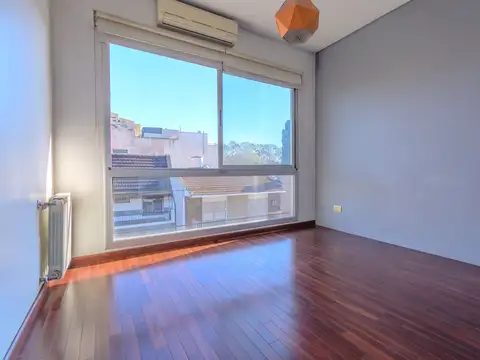 Venta PH 4 ambientes en Saavedra con cochera o sum