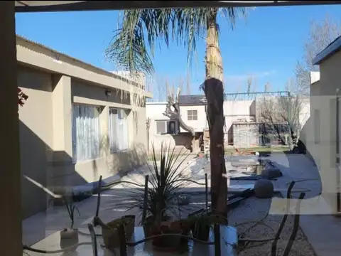 CASA EN VENTA EN CATRIEL-RIO NEGRO