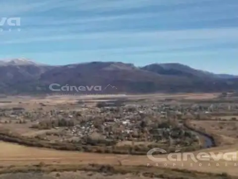 Casa en El Maitén - Comarca Andina