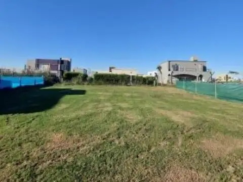 Terreno en Venta de 619,0 m2