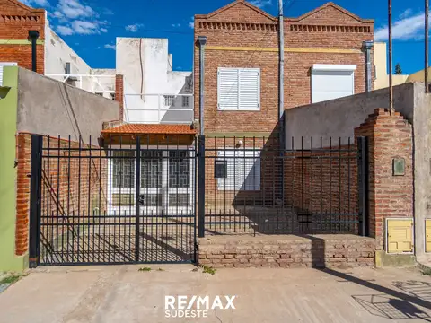 VENTA CASA 2 HAB 2 BAÑOS Y PATIO