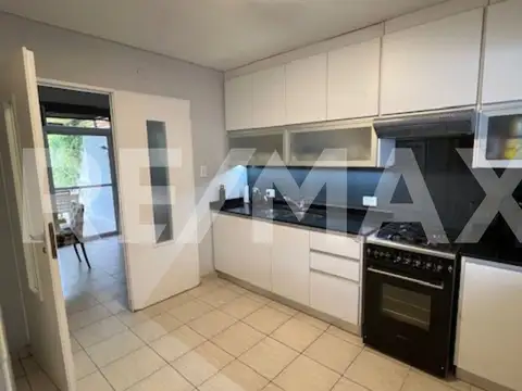 Casa en Venta en Neuquen, USD 285.000