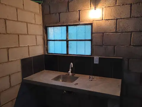 Galpon en Venta 20  mts Frente