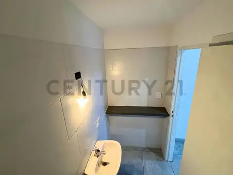 Local en Venta 1 año