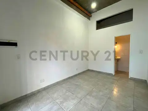 Local en Venta 1 año