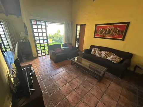 Los Reyunos 2400