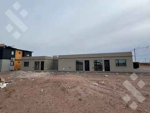 VENTA COMPLEJO DE 3 DEPARTAMENTOS de 2 dormitorios. 170m². AÑELO VACA MUERTA NEUQUÉN