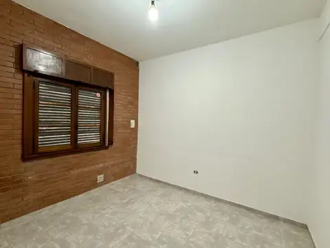 Depto Tipo Casa en Alquiler de 2 ambientes