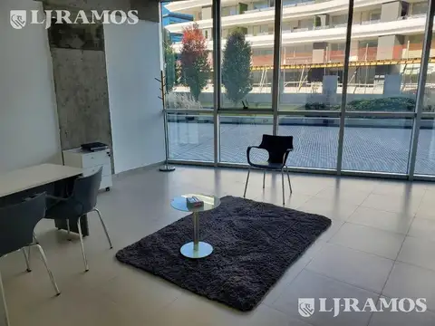 Oficina en Venta al Sureste