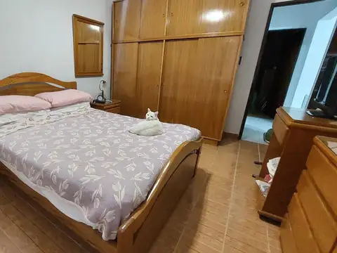 VENTA CASA 3 AMBIENTES -PARQUE-GARAGE