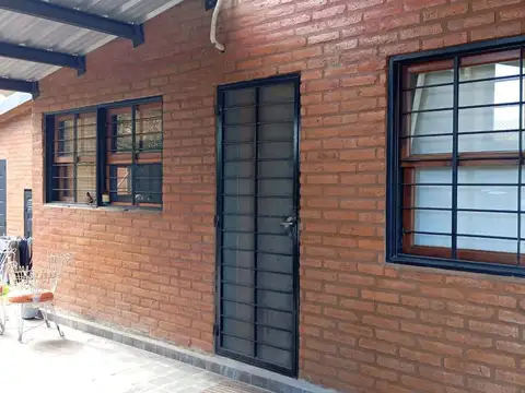 TRES DORMITORIOS CASA EN TANTI SE VENDE