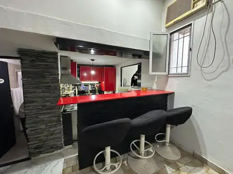 Depto Tipo Casa en Venta en Castelar Norte, USD 45.000