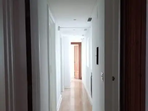 Av. Córdoba 800, Piso 9