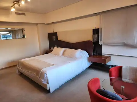 Departamento en Venta con 2 cocheras