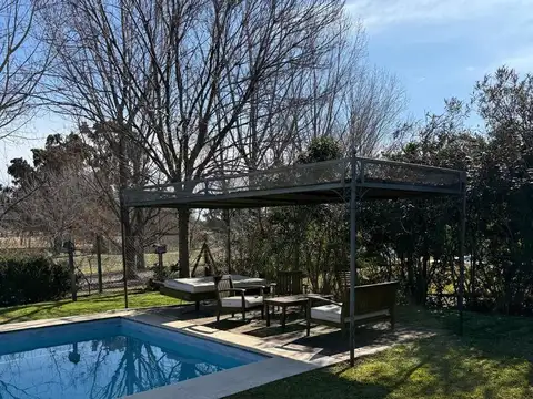 Casa en venta Temporario, 8 Dormitorios, en La Lomada, Pilar, GBA Norte