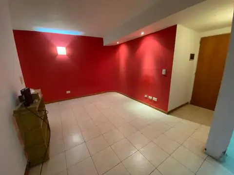 Departamento 2 Ambientes con patio - Bajas expensas -