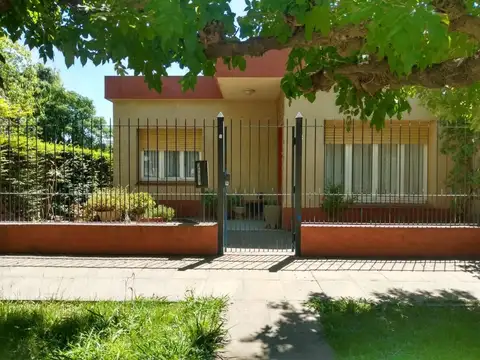 Casa en Venta en Marcos Paz, USD 90.000