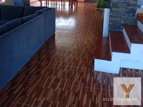 Casa en venta - 3 Dormitorios 3 Baños - Cochera - 490Mts2 - Valeria del Mar