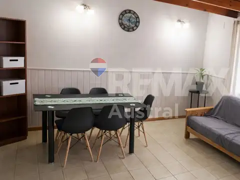 2 CASAS  AV. KENNEDY Y ROCA