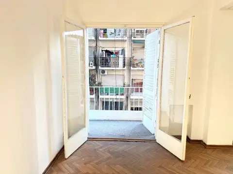 Departamento en Venta en Balvanera, USD 90.000