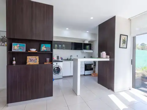 Depto Tipo Casa 3 ambientes con 1 baño