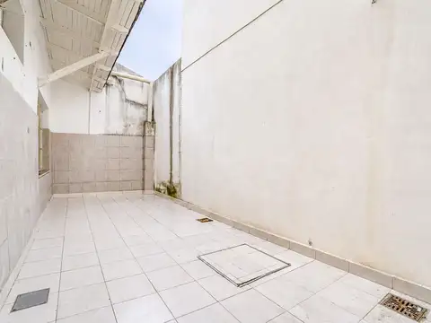 Depto Tipo Casa en Venta 27 años