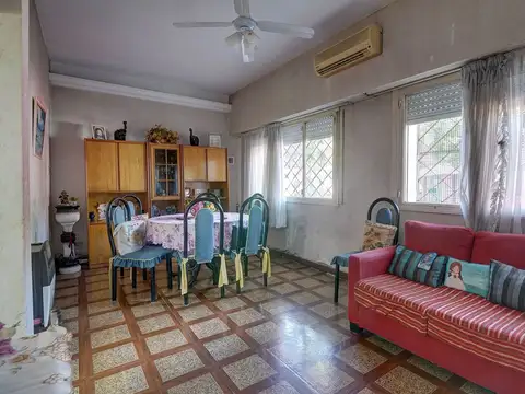 Departamento 4 ambientes con 1 baño