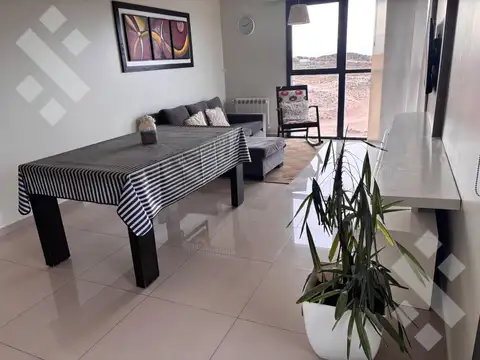 Departamento en Alquiler con 1 cocheras