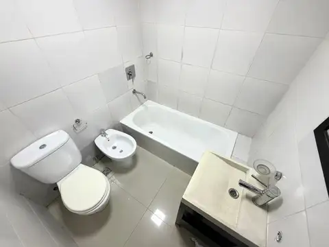 Departamento en Alquiler con 1 cochera
