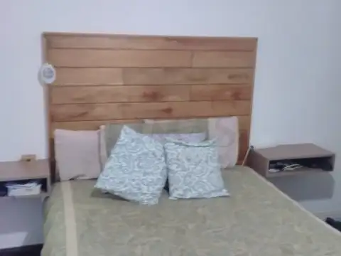 En venta Casa amplia + Depto de 1 dormitorio
