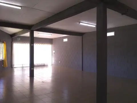 Casa 5 ambientes con 5 baños