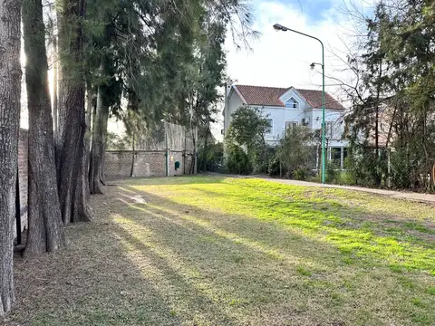 Casa 4 ambientes con 4 baños