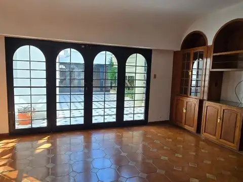Casa en Venta en General Jose De San Martin, USD 275.000
