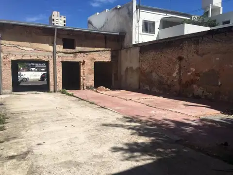 Terreno en Alquiler 25  mts Fondo