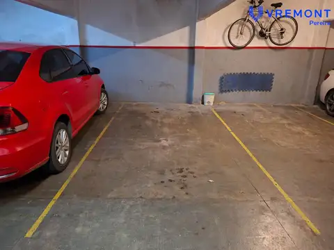 Laprida al 1700 | Barrio Norte | Cochera cubierta mediana | Venta