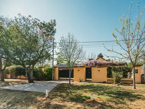 Quinta en Venta en Santa Rosa, USD 179.000