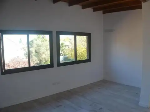 TRIPLEX EXCEL UBICACION TIGRE CENTRO 5amb VENTA