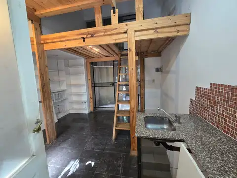 Depto Tipo Casa en Venta de 1 dormitorio