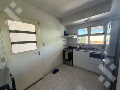 Depto Tipo Casa 3 ambientes con 1 baño