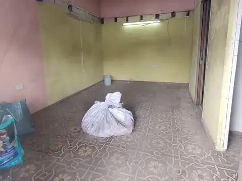 LOTE EN VENTA – MATADEROS – Ideal desarrolladores – 231 m² – USAB 2!