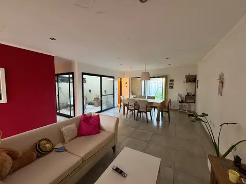 Casa en Pueblo General Belgrano