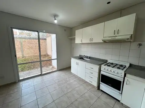 Duplex Alquiler Dos Habitaciones Centro Plottier