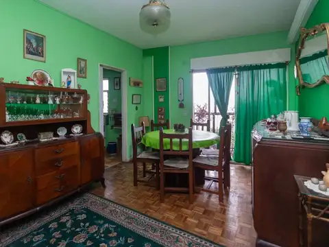 Avenida Jujuy 300