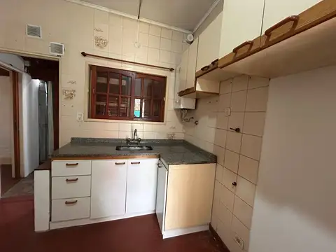 Depto Tipo Casa 2 ambientes con 1 baño
