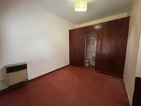 Depto Tipo Casa en Alquiler de 2 dormitorios