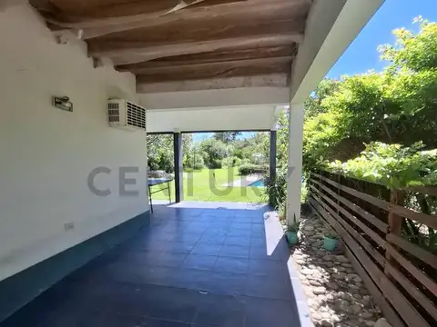 Guinuanes 5000, Piso 0